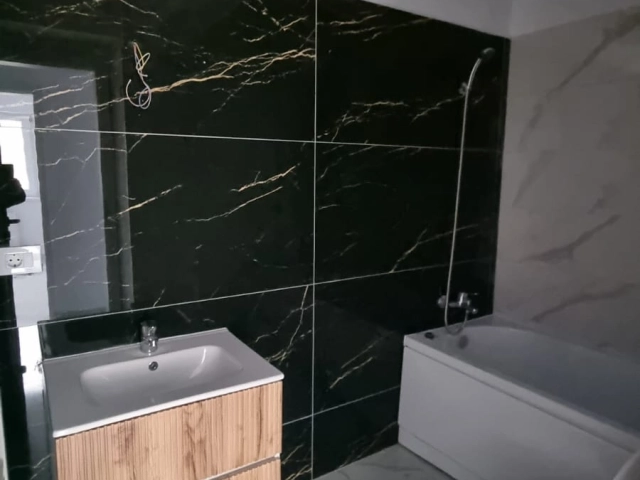 Apartament 3 camere - Bucium