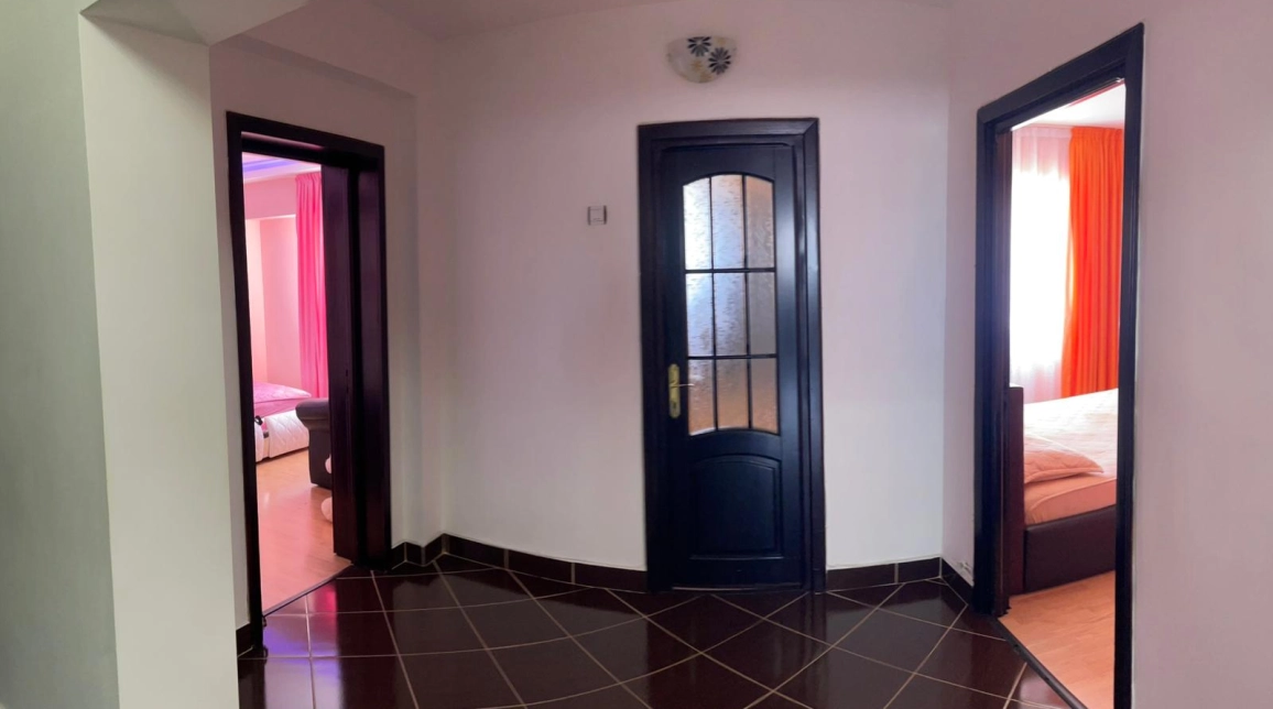 Oferta De vanzare apartament, 3 camere, decomandat, 115 mp, 1 Mai imagine 7