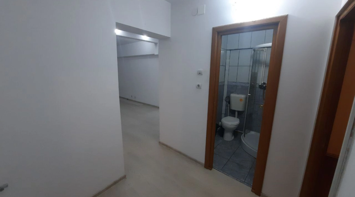 Oferta Maratei apartament 94 mp, 4 camere, decomandat, de vanzare,  Traian / BCR / ANAF / Magic Cake imagine 9