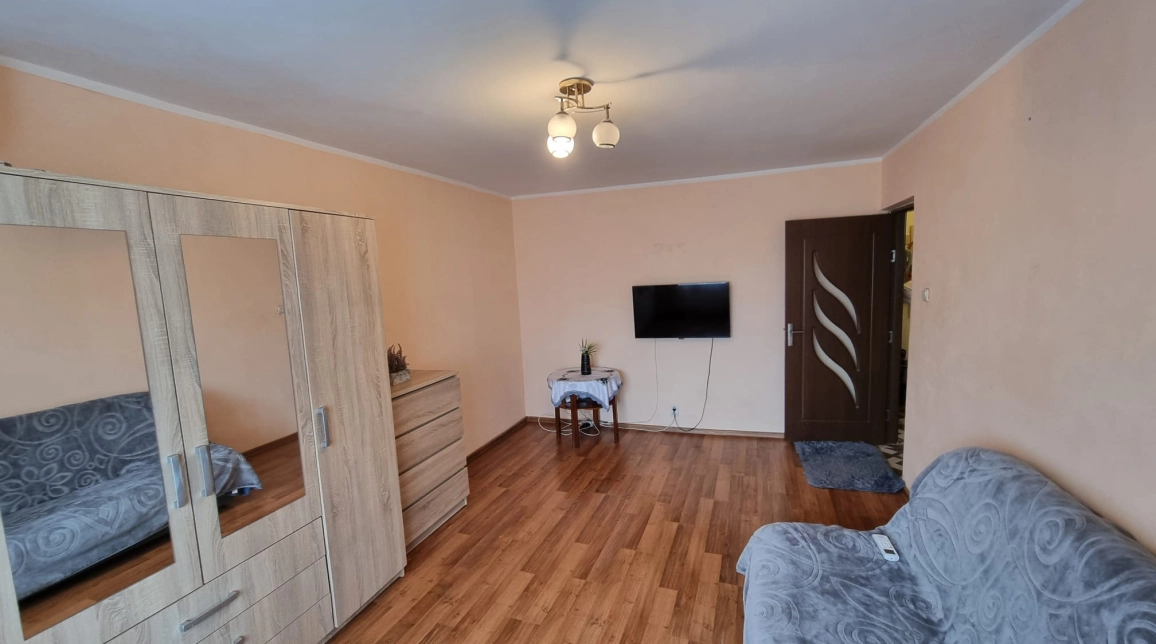 Oferta Nicolina apartament 35 mp, 1 camera, decomandat, de vanzare,  Prima statie - LIDL imagine 2