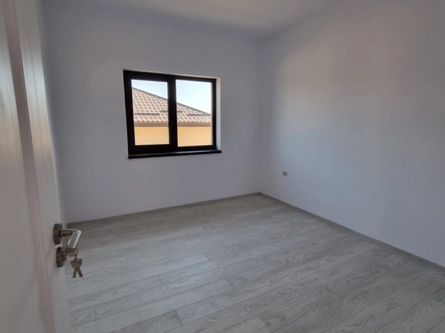 Apartament 4 camere - Valea Lupului