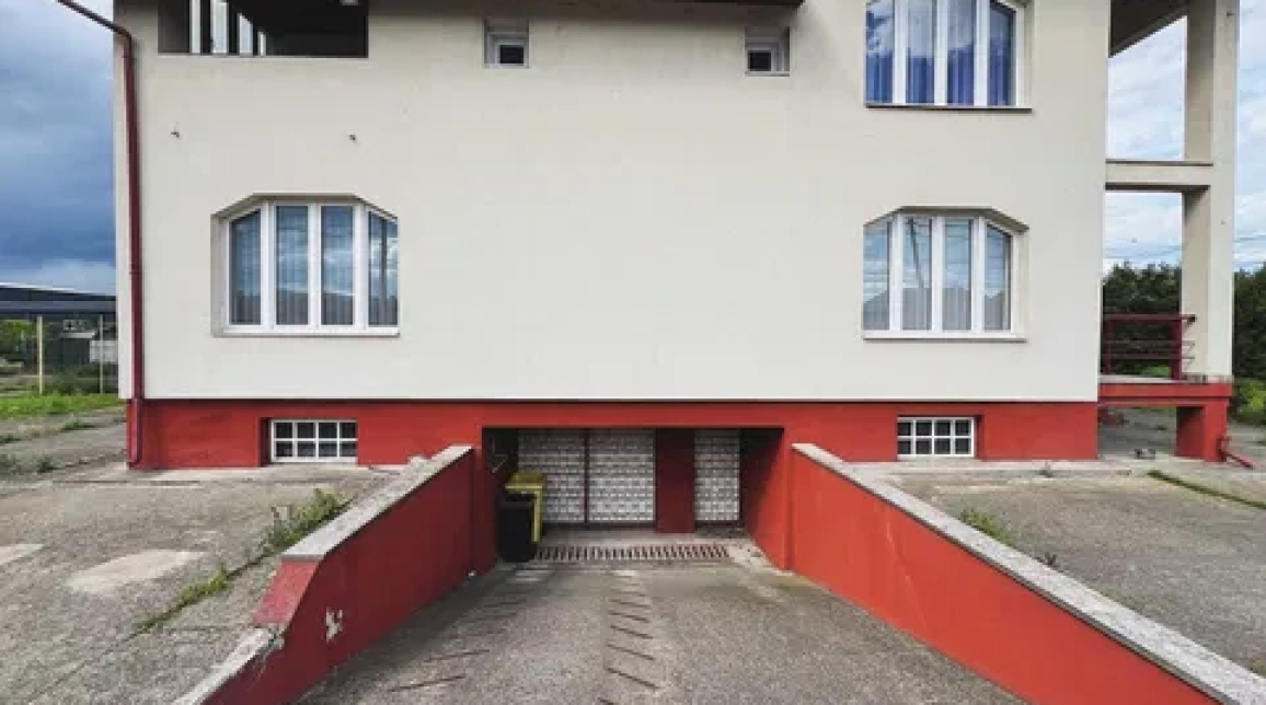 Oferta Casa, 7 camere , 540 mp, Dumbrava Rosie, de vanzare,  Dedeman imagine 3