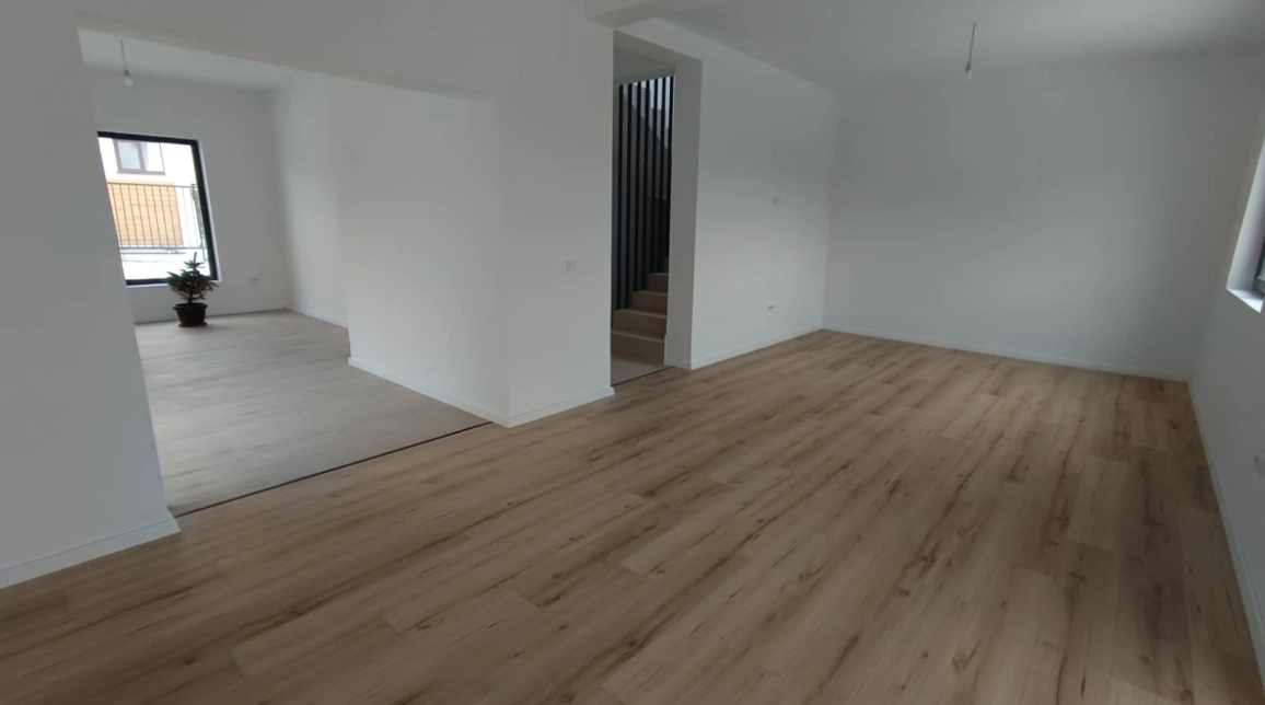 Oferta Miroslava casa 135 mp, 4 camere, de vanzare,  TRANS ANAPET imagine 6