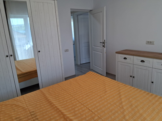 De vanzare vila, 4 camere,  100mp, Visani,  (dupa TLT la strada principala) 163047