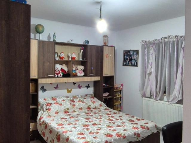 Apartament 3 camere - Visani