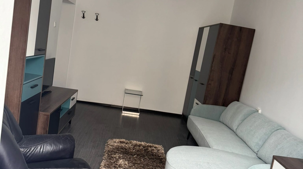Apartament, 2 camere decomandat, 50 mp, Centru, de inchiriat, Piata Unirii, Cod 162701 — fotografia 1