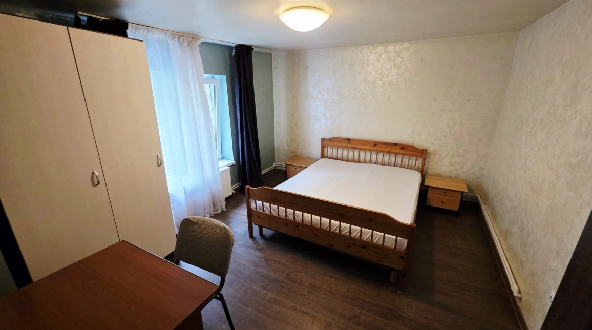 Apartament de inchiriat, 3 camere, decomandat, 70 mp, Centru, Piata Unirii, Cod 163080 — fotografia 3